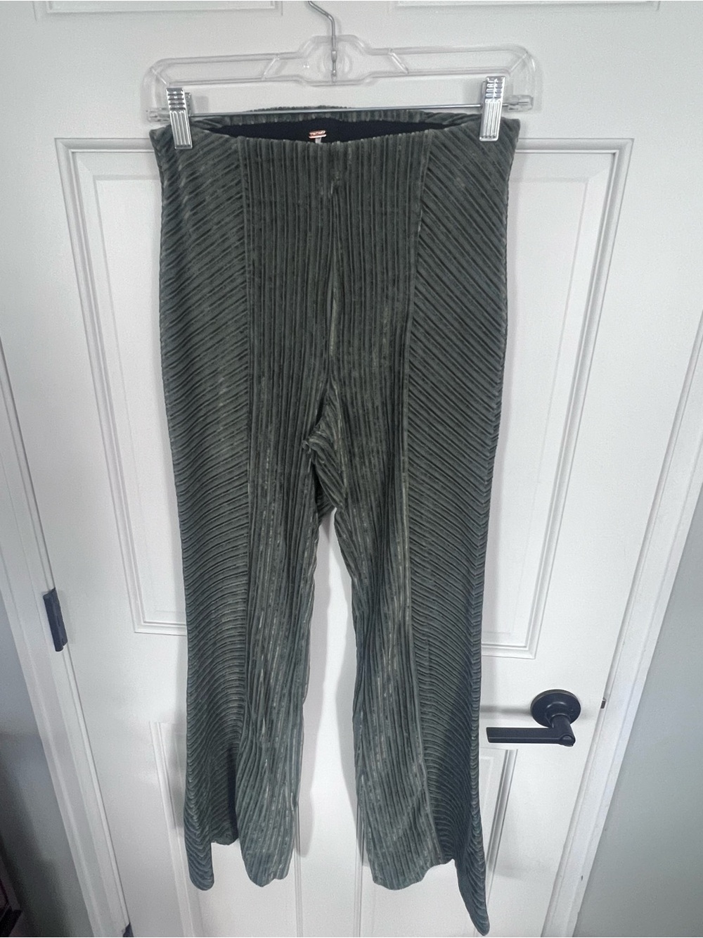 Free People Olive Green Ribbed High-Rise velvet Flare Pants - Picture 4 of 8